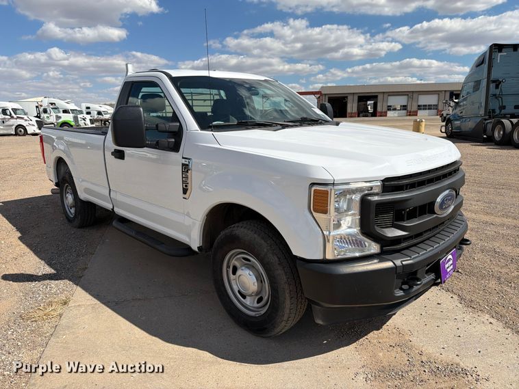 image for item DV8737 2021 Ford F-250 pickup truck