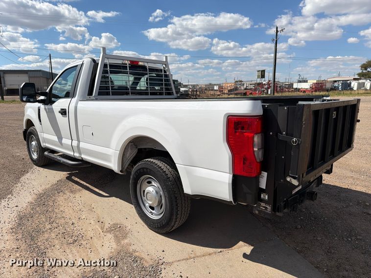image for item DV8737 2021 Ford F-250 pickup truck