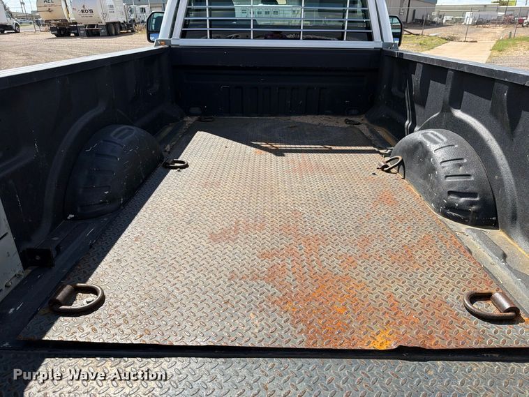 image for item DV8737 2021 Ford F-250 pickup truck