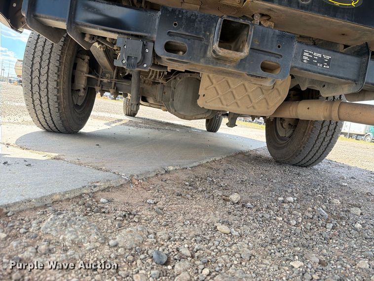 image for item DV8737 2021 Ford F-250 pickup truck