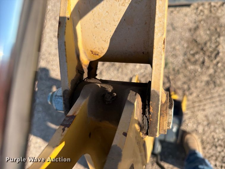 image for item DV8745 AGT industrial H12 mini excavator