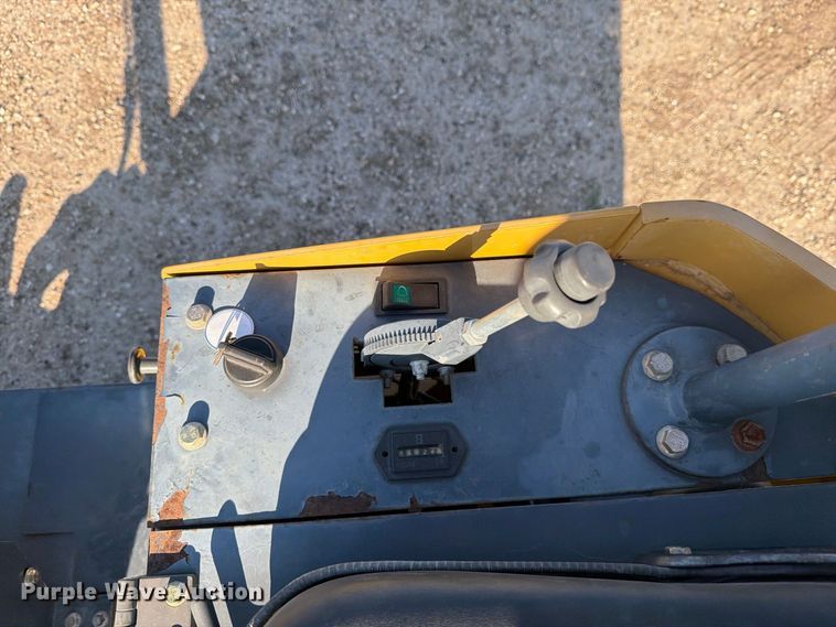 image for item DV8745 AGT industrial H12 mini excavator