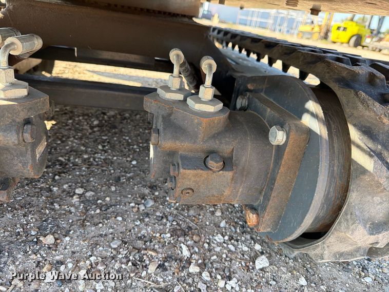 image for item DV8745 AGT industrial H12 mini excavator