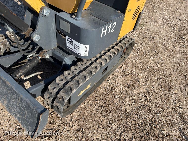 image for item DV8745 AGT industrial H12 mini excavator
