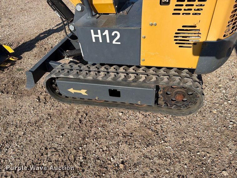 image for item DV8745 AGT industrial H12 mini excavator