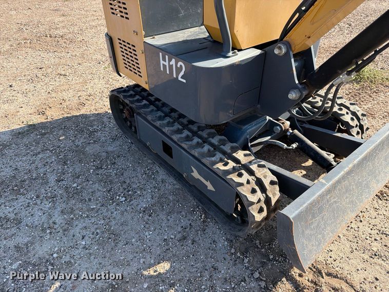 image for item DV8745 AGT industrial H12 mini excavator