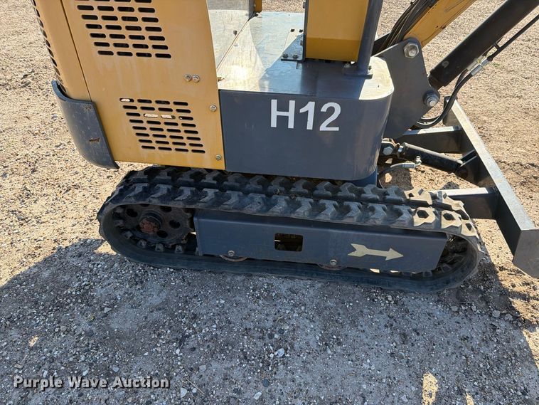 image for item DV8745 AGT industrial H12 mini excavator
