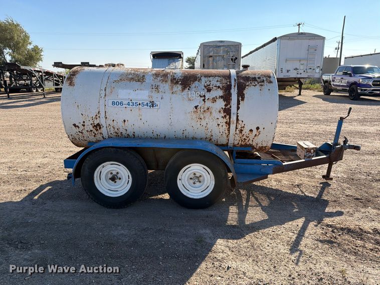 image for item DV8746 fuel trailer
