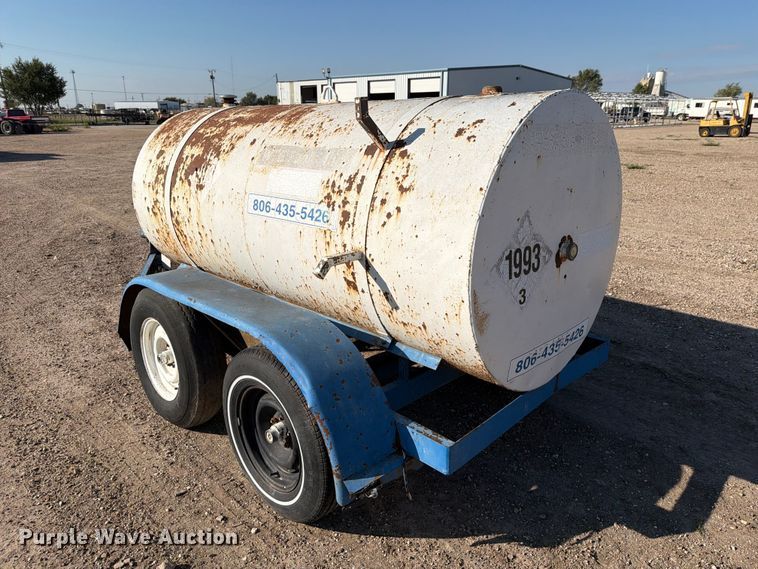 image for item DV8746 fuel trailer