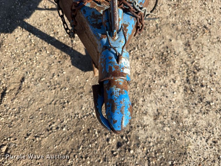 image for item DV8746 fuel trailer