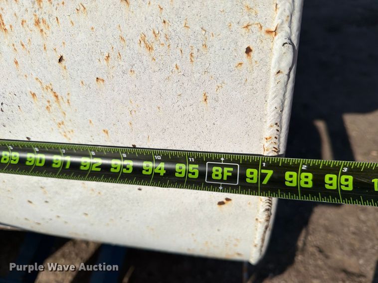 image for item DV8746 fuel trailer
