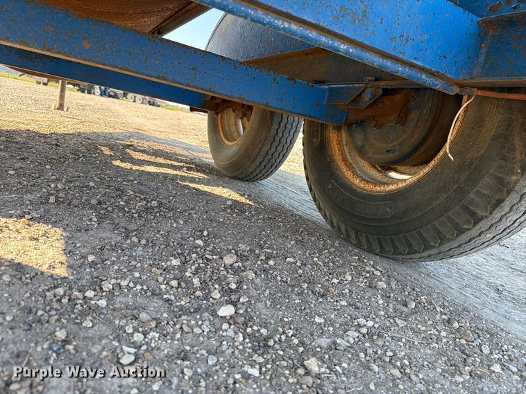 image for item DV8746 fuel trailer