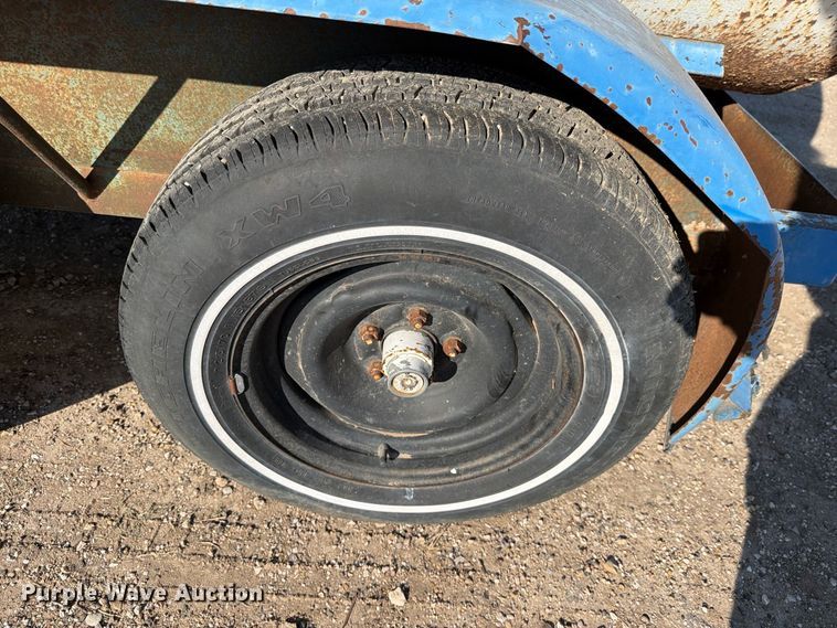 image for item DV8746 fuel trailer