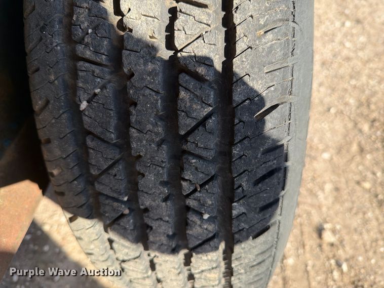 image for item DV8746 fuel trailer