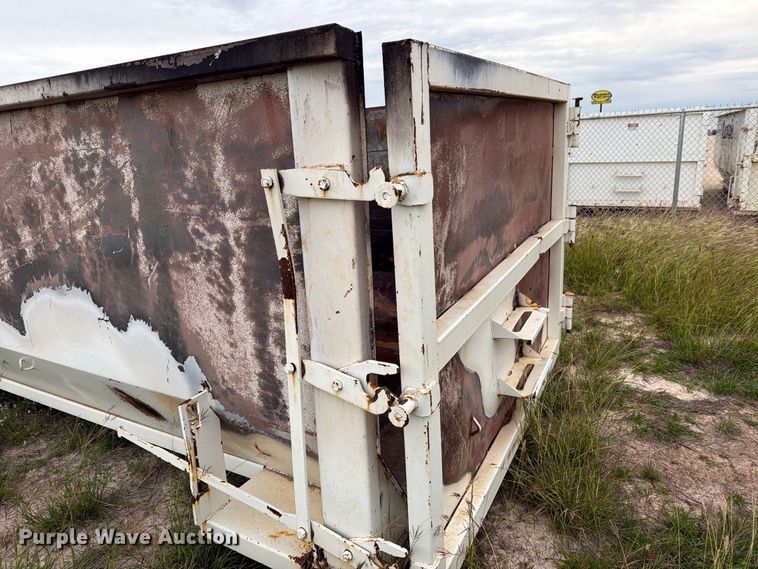 image for item DV8747 Roll offs roll off container
