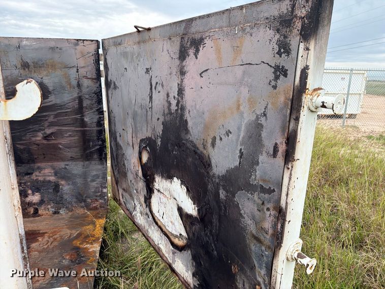 image for item DV8747 Roll offs roll off container