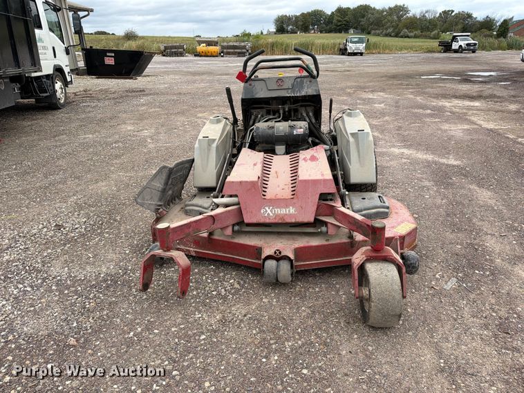 image for item DZ4957 eXmark Staris S-Series ZTR lawn mower