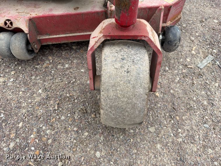 image for item DZ4957 eXmark Staris S-Series ZTR lawn mower