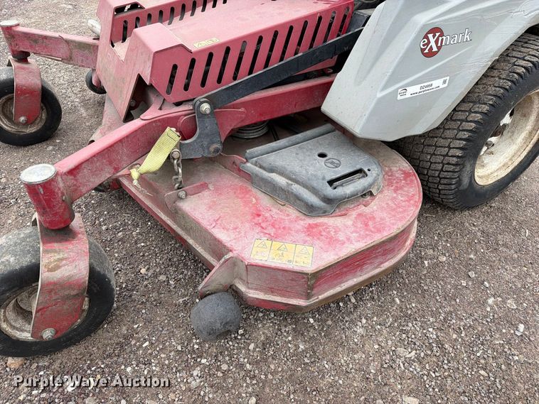 image for item DZ4958 eXmark Staris S-Series ZTR lawn mower