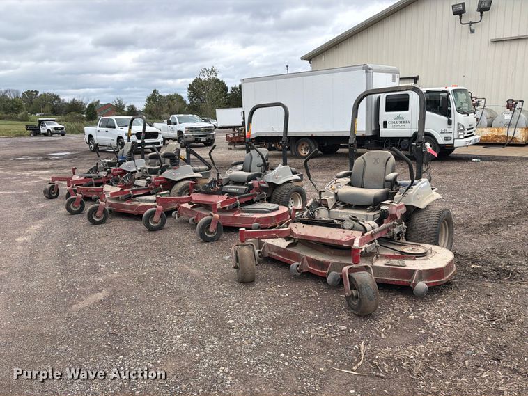 image for item DZ4960 (4) eXmark Lazer Z S-Series ZTR lawn mowers