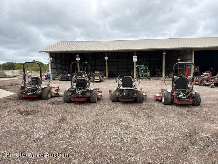 image for item DZ4960 (4) eXmark Lazer Z S-Series ZTR lawn mowers