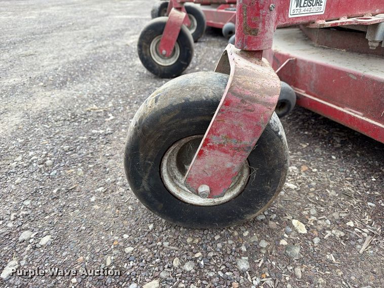 image for item DZ4960 (4) eXmark Lazer Z S-Series ZTR lawn mowers
