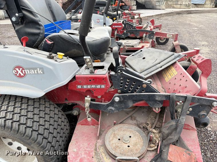 image for item DZ4960 (4) eXmark Lazer Z S-Series ZTR lawn mowers