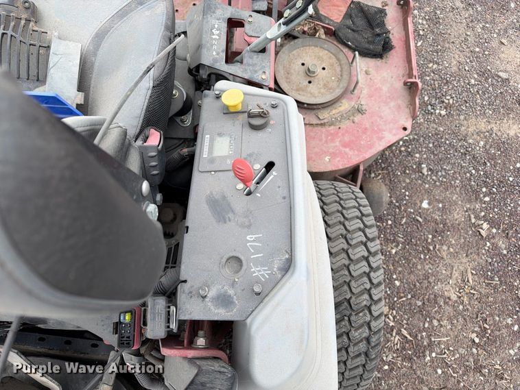 image for item DZ4960 (4) eXmark Lazer Z S-Series ZTR lawn mowers
