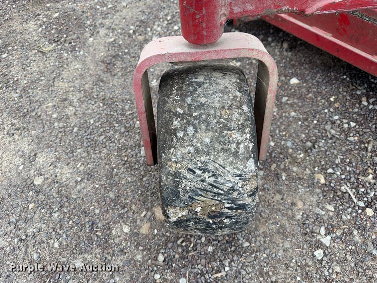 image for item DZ4960 (4) eXmark Lazer Z S-Series ZTR lawn mowers