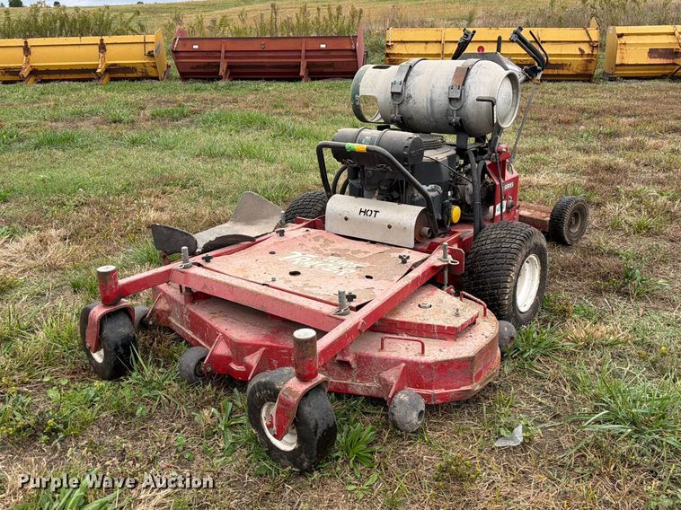 image for item DZ4962 2014 eXmark Turf Tracer X-Series lawn mower