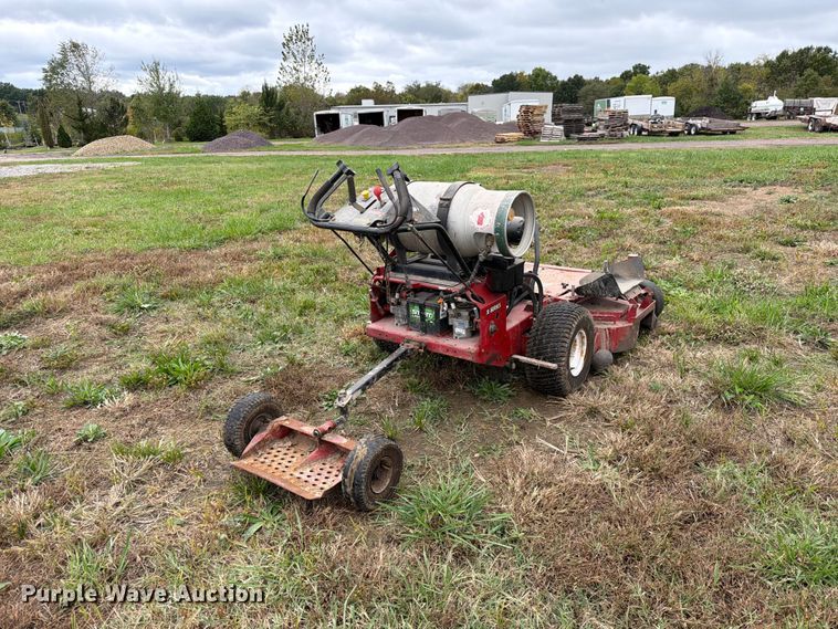image for item DZ4962 2014 eXmark Turf Tracer X-Series lawn mower