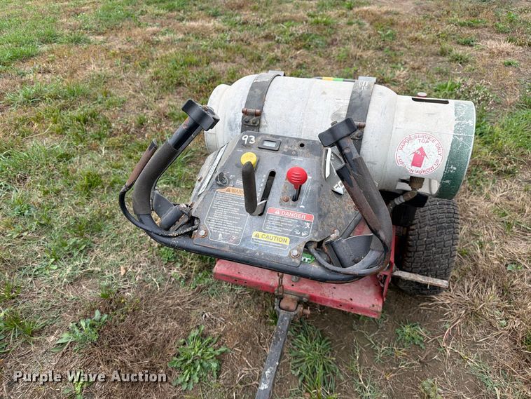 image for item DZ4962 2014 eXmark Turf Tracer X-Series lawn mower