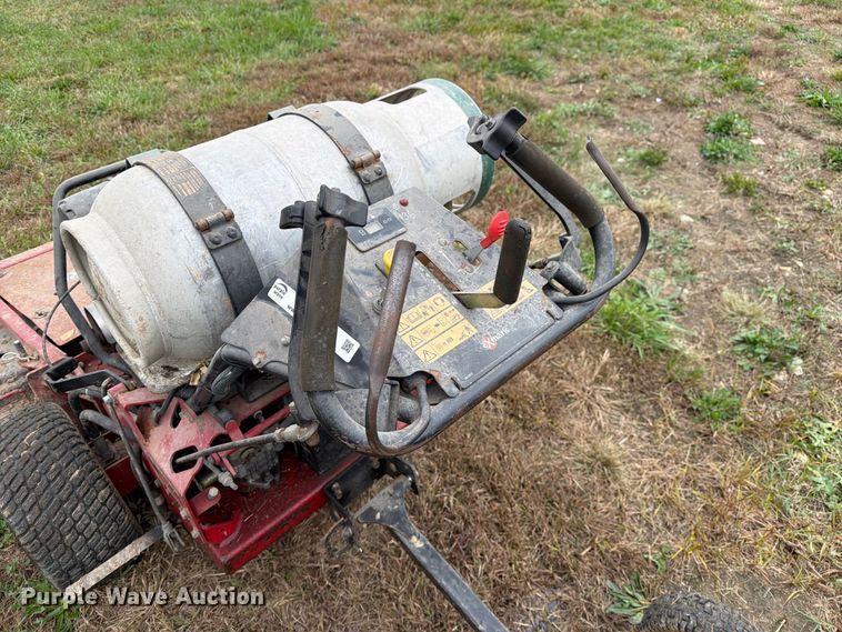 image for item DZ4963 eXmark Turf Tracer X-Series lawn mower