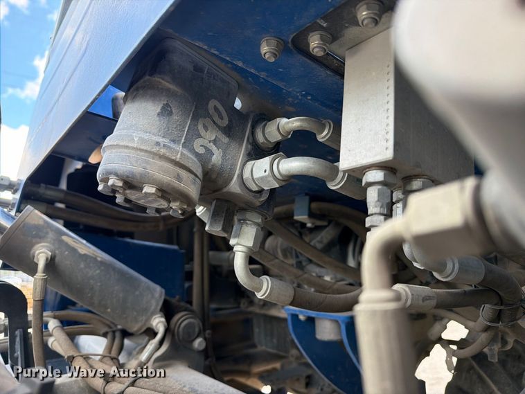 image for item EA7405 2018 Moffet PB 55.3 forklift