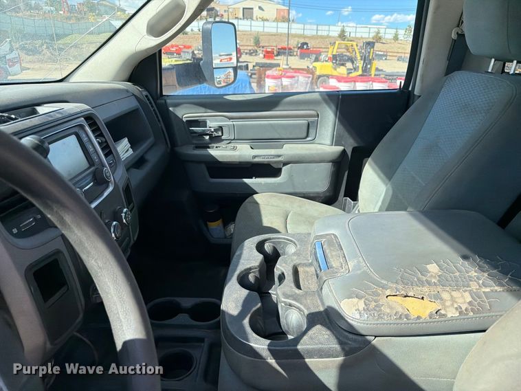 image for item ED0070 2017 RAM 5500 truck cab and chassis