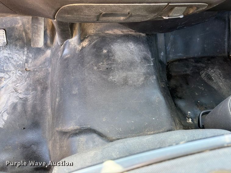 image for item ED0071 2019 Chevrolet Silverado 5500 truck cab and chassis