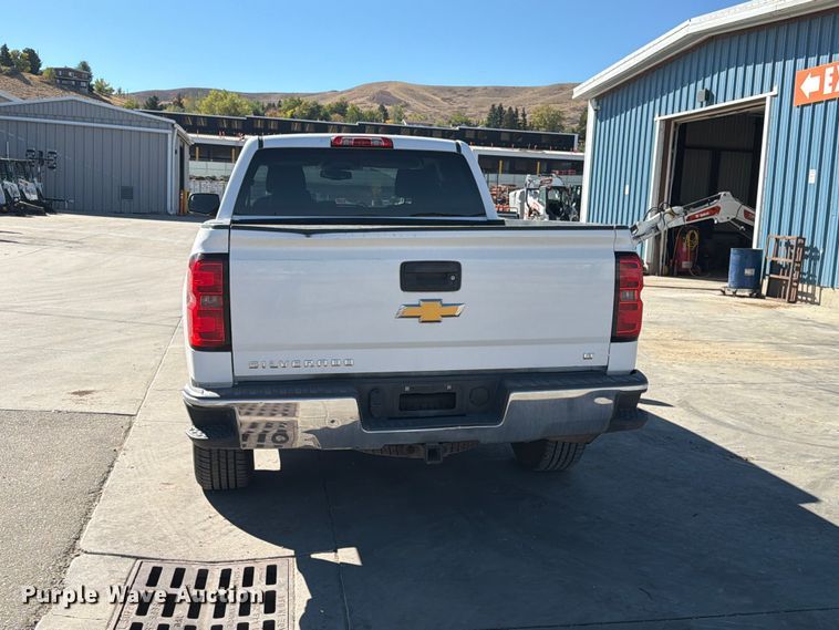 image for item ED0072 2014 Chevrolet Silverado 1500 Crew Cab pickup truck