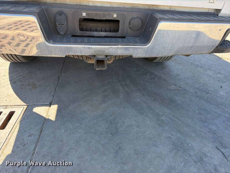 image for item ED0072 2014 Chevrolet Silverado 1500 Crew Cab pickup truck