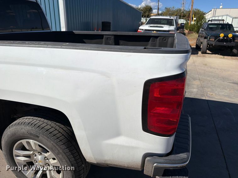 image for item ED0072 2014 Chevrolet Silverado 1500 Crew Cab pickup truck
