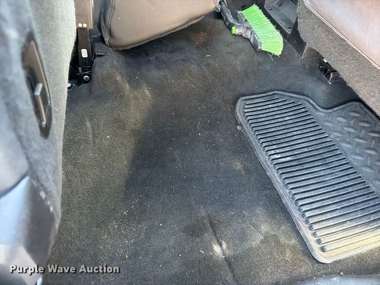 image for item ED0072 2014 Chevrolet Silverado 1500 Crew Cab pickup truck