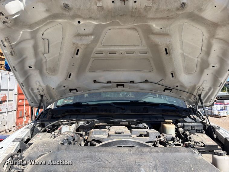 image for item ED0073 2017 RAM 5500 truck cab and chassis