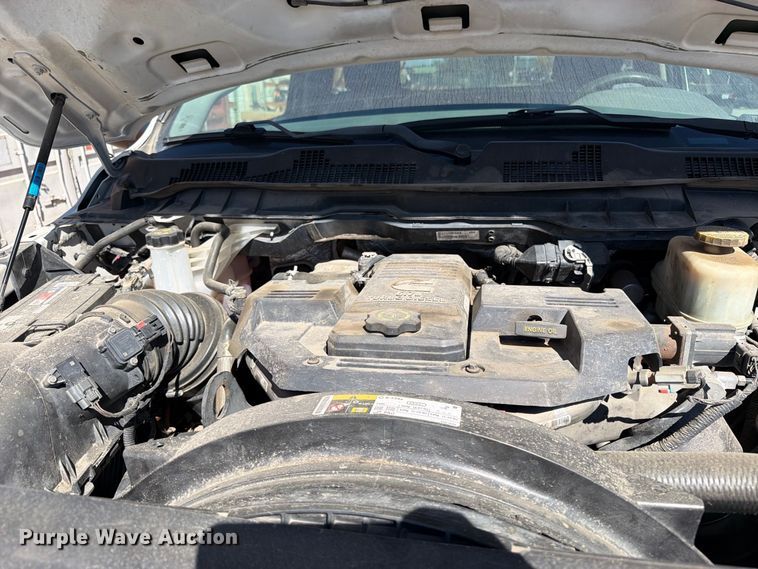 image for item ED0073 2017 RAM 5500 truck cab and chassis