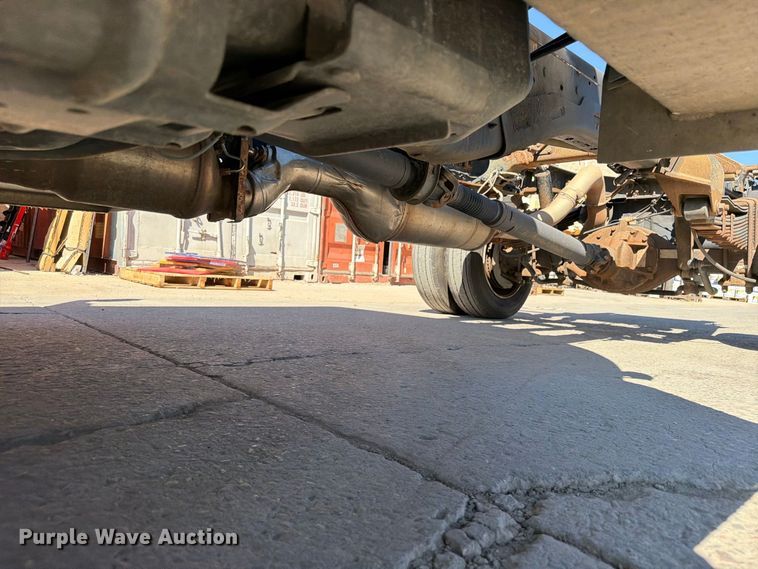 image for item ED0073 2017 RAM 5500 truck cab and chassis
