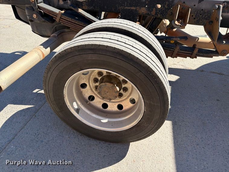 image for item ED0073 2017 RAM 5500 truck cab and chassis