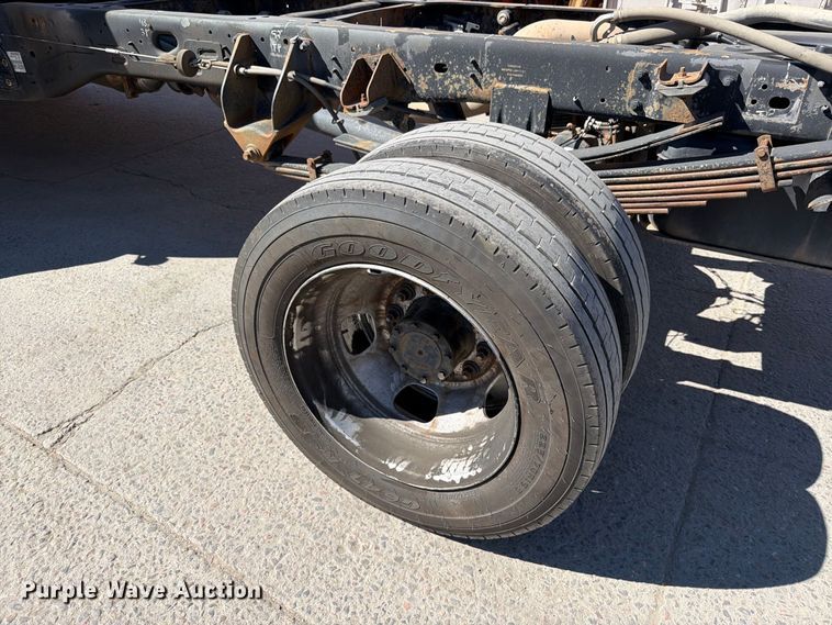 image for item ED0073 2017 RAM 5500 truck cab and chassis