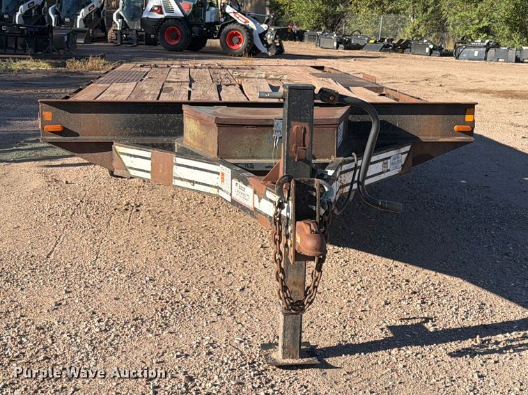 image for item ED0217 2013 Superior Manufacturing and Engineering 2SD6M-PH utility trailer