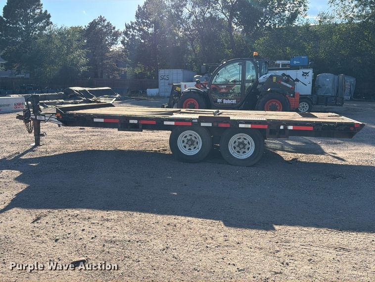 image for item ED0217 2013 Superior Manufacturing and Engineering 2SD6M-PH utility trailer