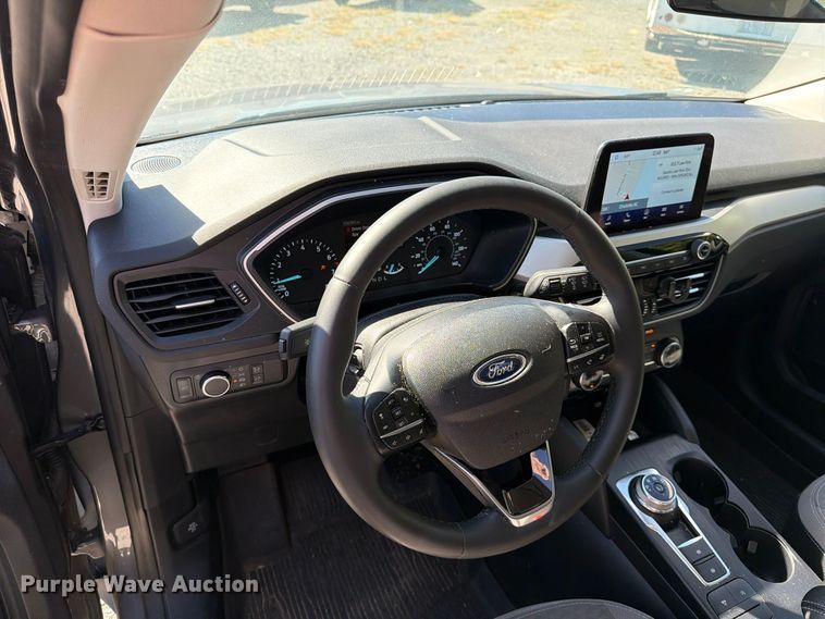 image for item EF1455 2022 Ford Escape SUV