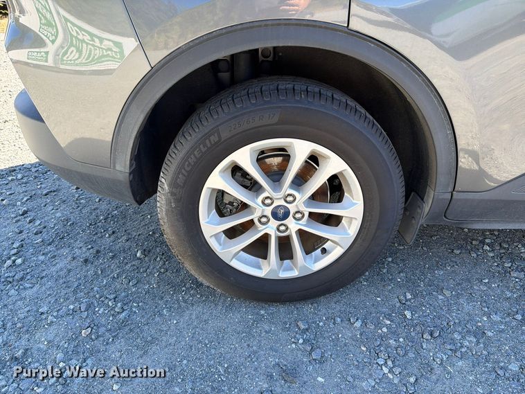 image for item EF1455 2022 Ford Escape SUV