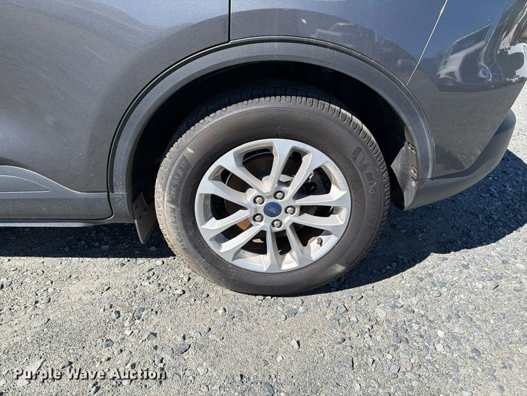 image for item EF1455 2022 Ford Escape SUV